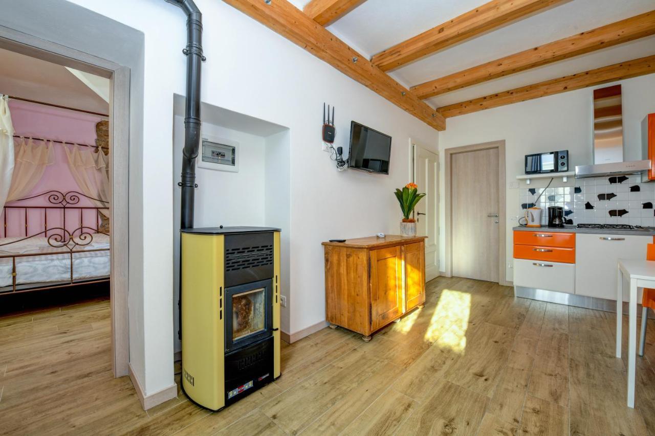Appartamento Casa nel Borgo - Il Picchio Tremosine Esterno foto